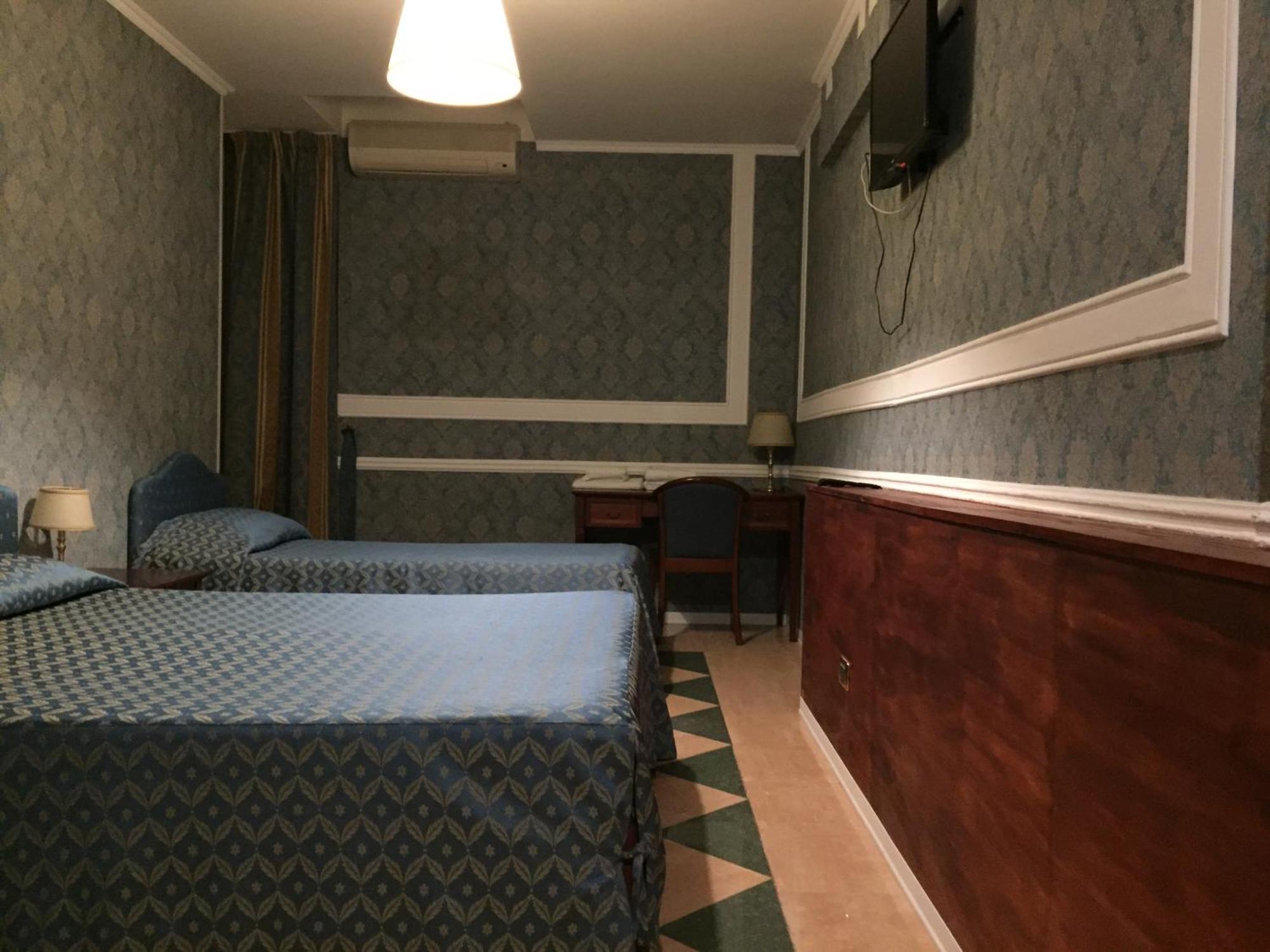 Hotel Excelsior Cosenza Esterno foto