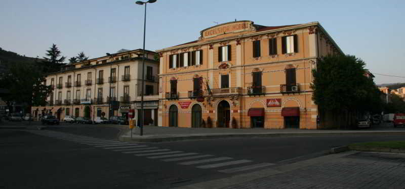 Hotel Excelsior Cosenza Esterno foto